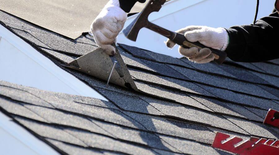 Expert Emergency Roof Repairs services in Phelan, CA